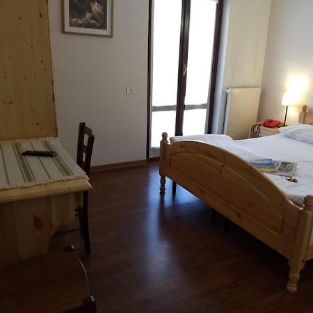 Hotel Ristorante Sassi Rossi Taceno Luaran gambar